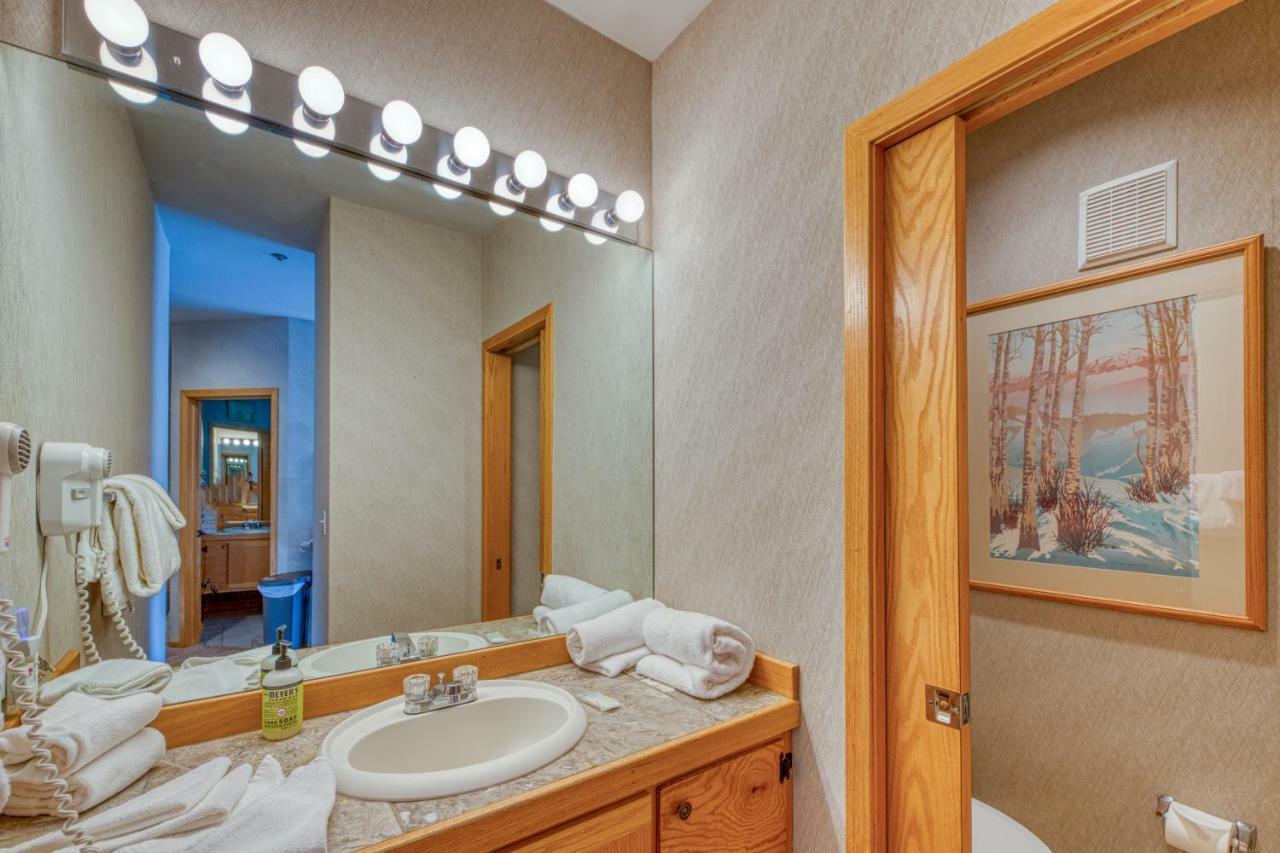 River Bank Lodge Кистон Экстерьер фото